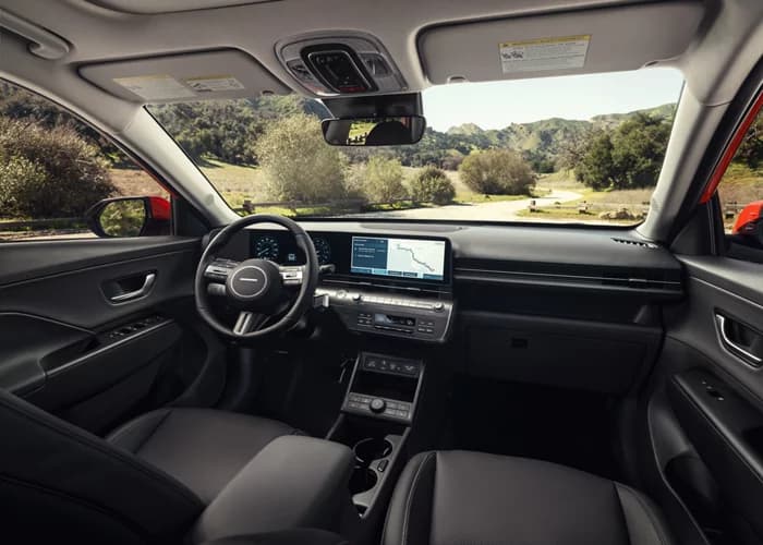 Hyundai Kona HEV — Interior 2/6