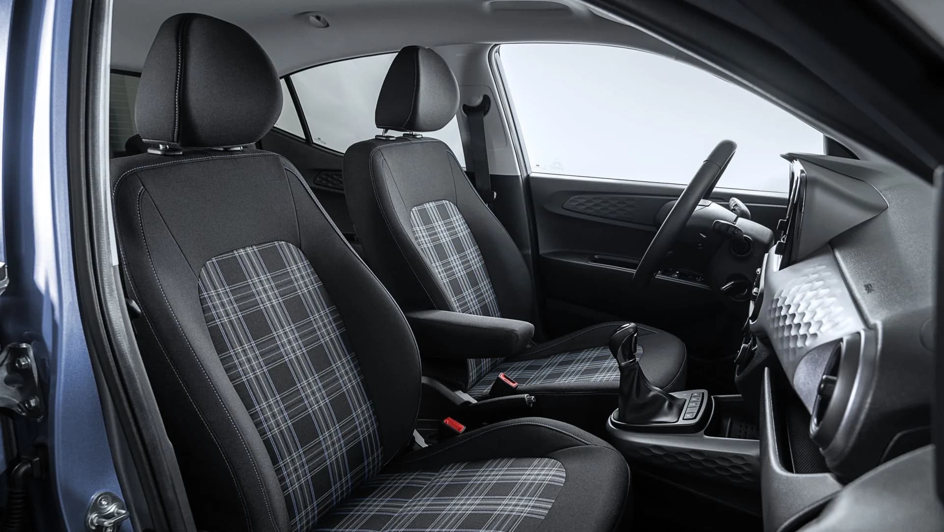 Hyundai Nouvelle Grand i10 — Intérieur 2/4