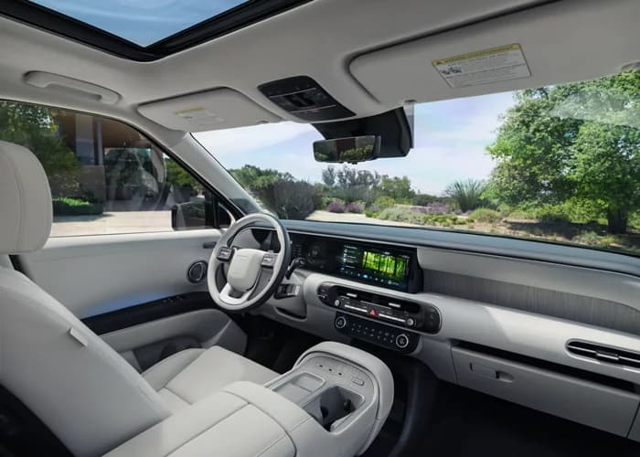 Hyundai Palisade HEV — Interior 1/6
