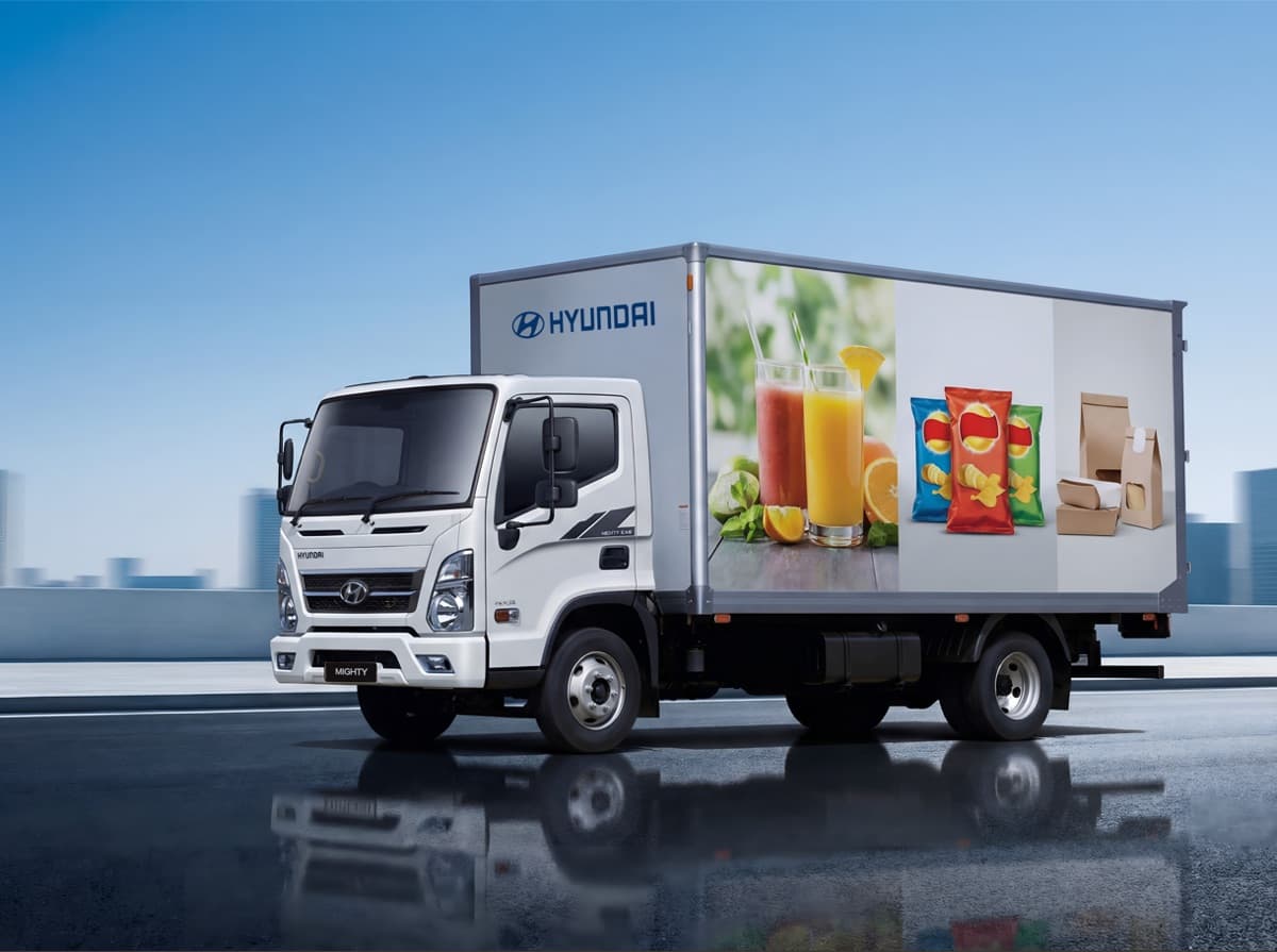 Hyundai Mighty EX8 Fourgon